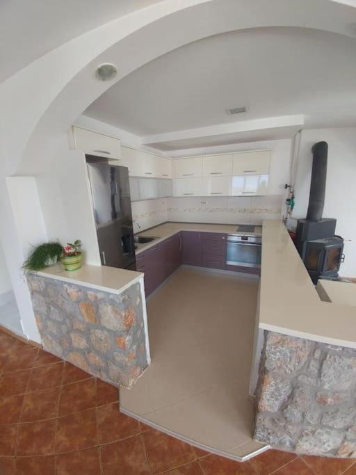Casa Farmak - 4 Bedroom Lux Apartment With Infinity Pool & Lake View Ohrid Exterior foto